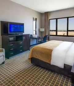 Clarion Inn & Suites Miami International Airport