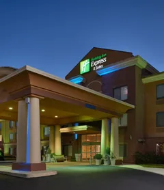 Holiday Inn Express & Suites Oxford, an IHG Hotel