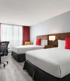 Travelodge by Wyndham Hotel & Convention Centre Quebec City