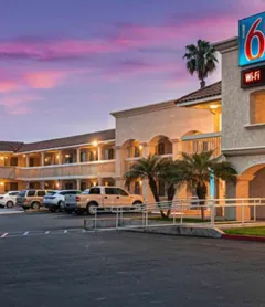 Motel 6 Carlsbad South