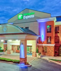 Holiday Inn Express & Suites Nashville - Brentwood I-65