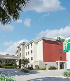 Holiday Inn Express Pensacola West - Navy Base, an IHG Hotel