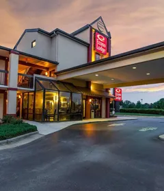 Econo Lodge South