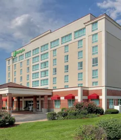 Holiday Inn University Plaza-Bowling Green, an IHG Hotel