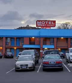 Motel West