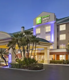 Holiday Inn Express Sarasota East - I-75, an IHG Hotel