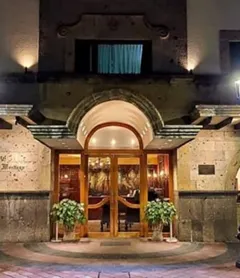 Hotel De Mendoza