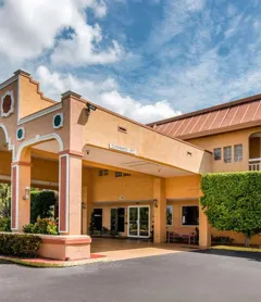 Quality Inn Sarasota North Near Lido Key Beach