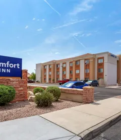 Comfort Inn & Suites North Glendale and Peoria