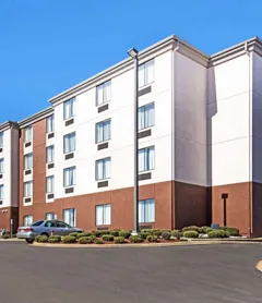 Comfort Suites Tuscaloosa near University