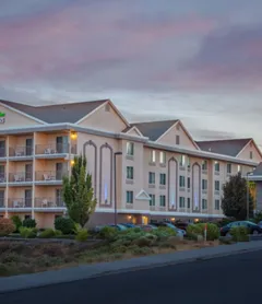 Holiday Inn Express & Suites Richland, an IHG Hotel