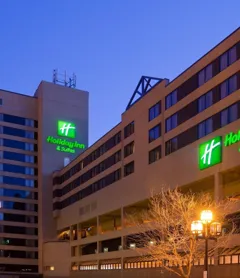 Holiday Inn & Suites Duluth Downtown, an IHG Hotel