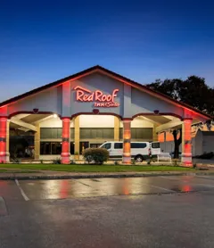 Red Roof Inn & Suites Irving – DFW Airport South