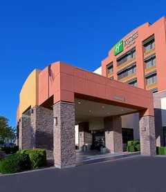 Holiday Inn Express & Suites Tempe, an IHG Hotel