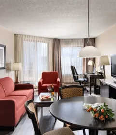 Les Suites Hotel Ottawa