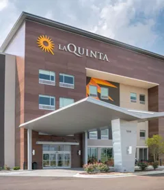 La Quinta Inn & Suites by Wyndham West Memphis