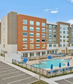 Holiday Inn Express & Suites Orlando - Lake Buena Vista, an IHG Hotel