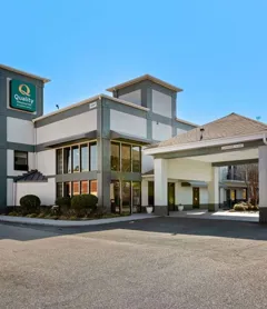 Quality Inn & Suites Matthews - Charlotte