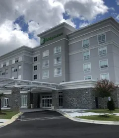 Holiday Inn Hotel And Suites Fayetteville W-Fort Bragg Area, an IHG Hotel