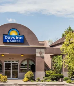 Days Inn & Suites by Wyndham Lexington