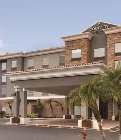 Country Inn & Suites by Radisson, Tampa Airport East-RJ Stadium