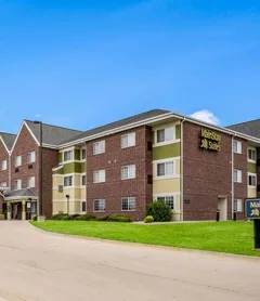 MainStay Suites Cedar Rapids North - Marion