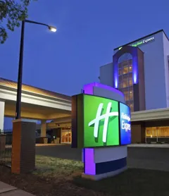 Holiday Inn Express Augusta Downtown, an IHG Hotel