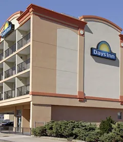 Days Inn by Wyndham Atlantic City Beachblock