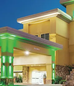 La Quinta Inn & Suites by Wyndham Ft. Worth - Forest Hill TX