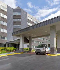 Clarion Hotel & Suites BWI Airport North