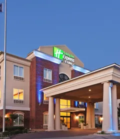 Holiday Inn Express And Suites, an IHG Hotel