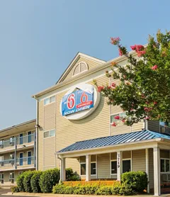 Motel 6 - Fayetteville, NC - Fort Liberty Area