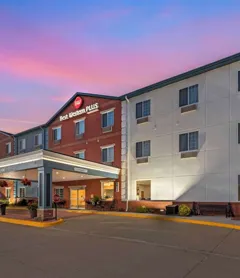 Best Western Plus Des Moines West Inn & Suites