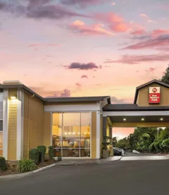 Best Western Plus Heritage Inn