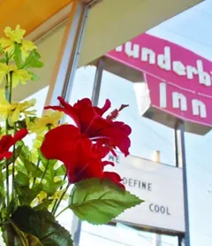 Thunderbird Inn