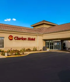 Clarion Hotel & Convention Center Joliet