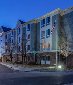 Candlewood Suites Lincoln, an IHG Hotel