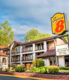 Super 8 by Wyndham Downtown Gatlinburg at Convention Center