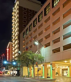 Holiday Inn San Antonio - Riverwalk, an IHG Hotel