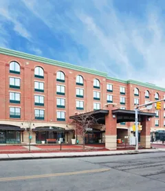 Holiday Inn Express Hotel & Suites Pittsburgh-South Side, an IHG Hotel