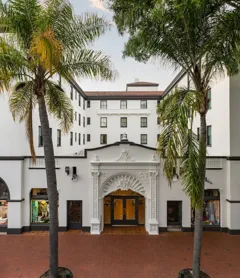 Hotel Santa Barbara