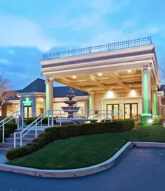 Holiday Inn Redding, an IHG Hotel