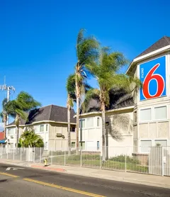 Motel 6-Riverside Ca - South