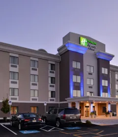 Holiday Inn Express & Suites West Ocean City, an IHG Hotel