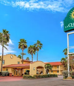 La Quinta Inn by Wyndham Laredo I-35