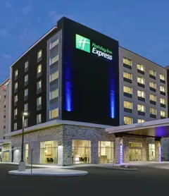 Holiday Inn Express Kingston West, an IHG Hotel