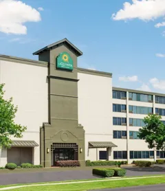 La Quinta Inn & Suites by Wyndham New Orleans Airport