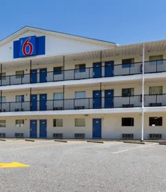 Motel 6 Greenville, SC