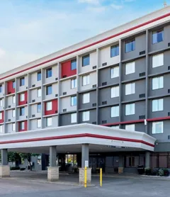 Best Western Plus Toronto Airport Hotel