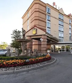 Monte Carlo Inn Airport Suites